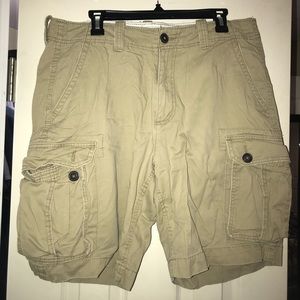 American Eagle cargo shorts